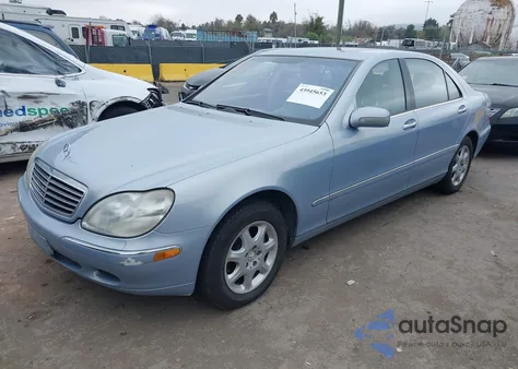 2001 Mercedes-Benz S 430 z USA, uszkodzony, nr VIN WDBNG70JX1A201479